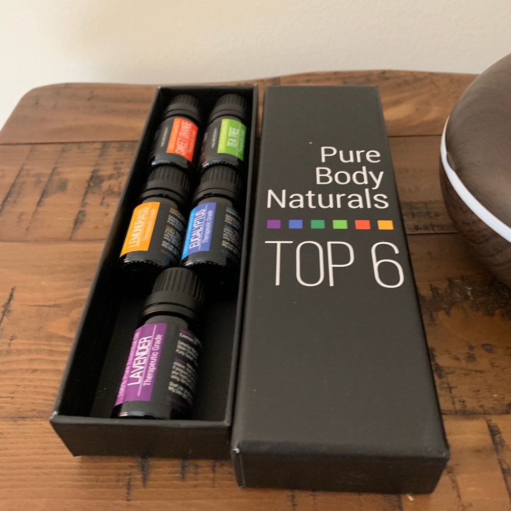 Diffuser and 5 essential oils